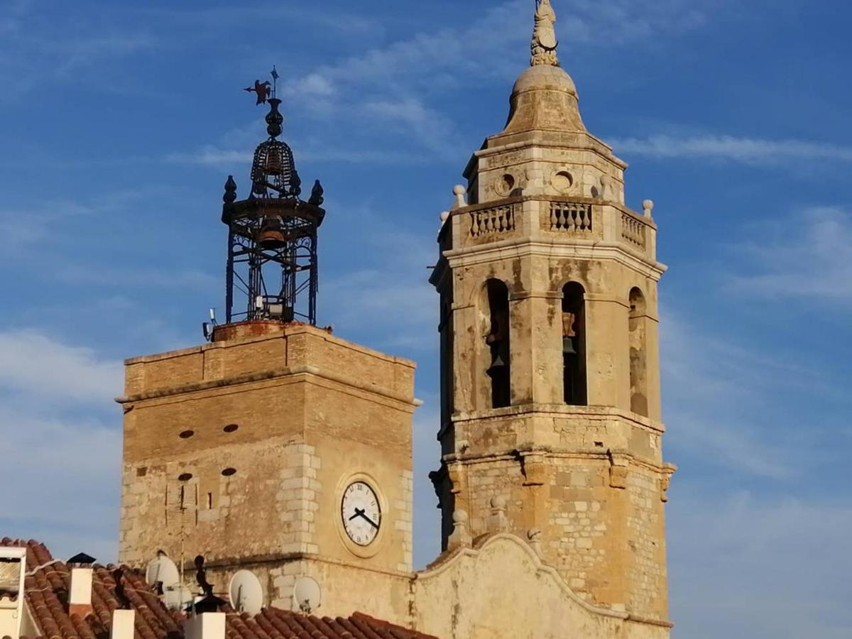 Atico Con Fantasticas Vistas Al Mar Y La Iglesia Apartment Sitges Exterior foto